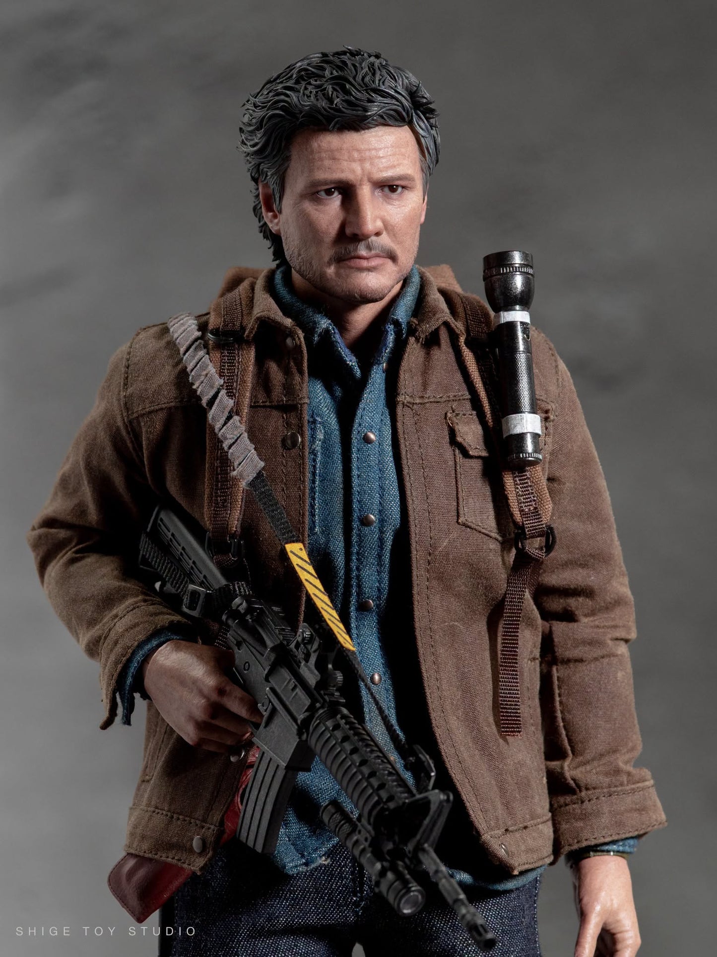 Hot Toys TMS160 The Last of Us - 1/6th scale Joel Miller Collectible Figure