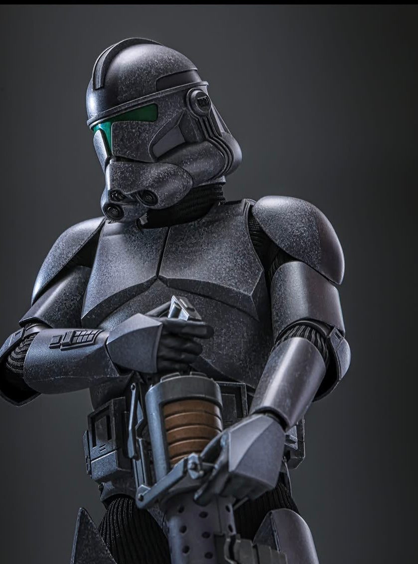 Hot Toys TMS150 Star Wars: The Bad Batch - 1/6th scale Elite Squad Trooper Collectible Figure (Hot Toys Exclusive)