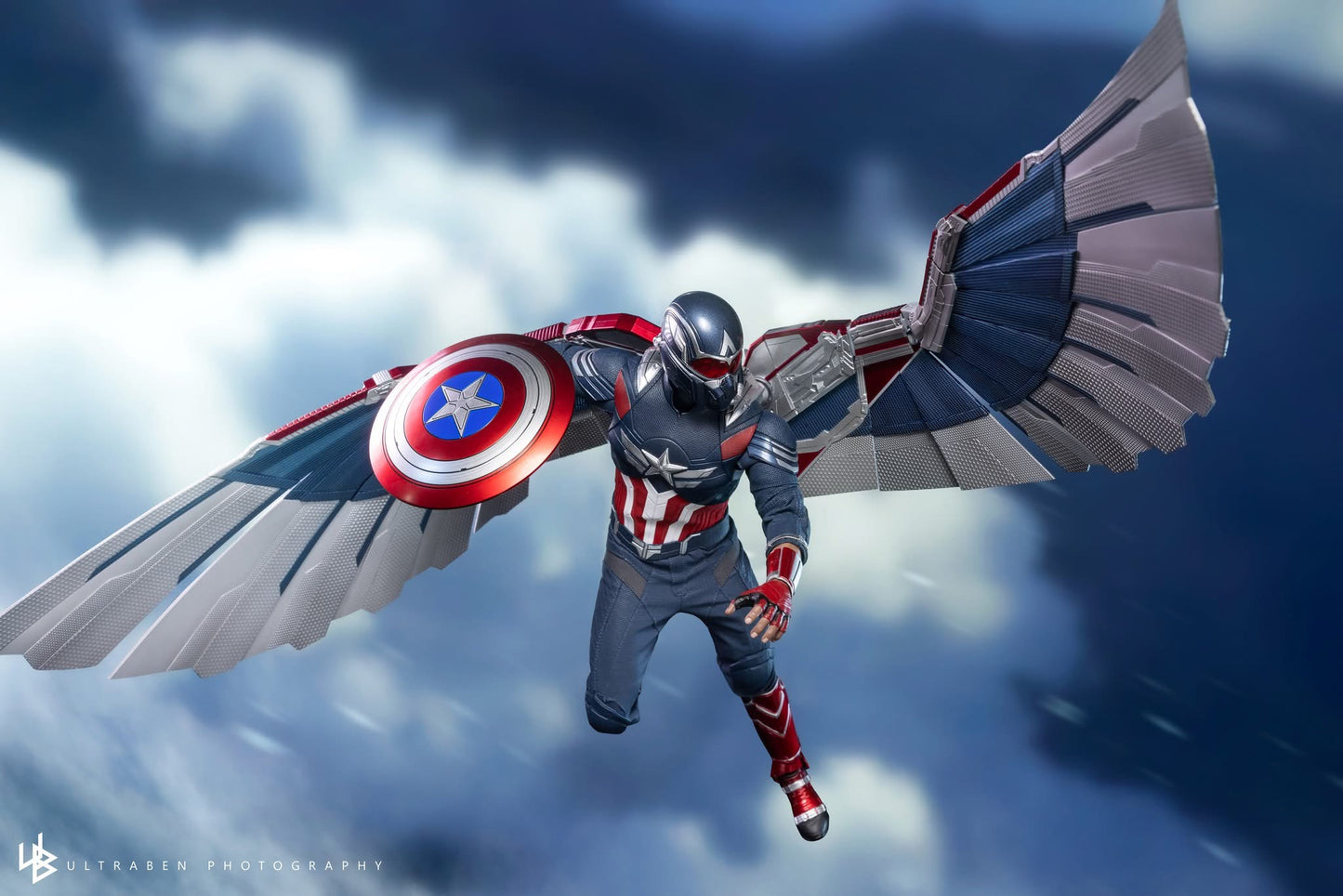 Hot Toys MMS779 Captain America: Brave New World - 1/6th scale Captain America Collectible Figure