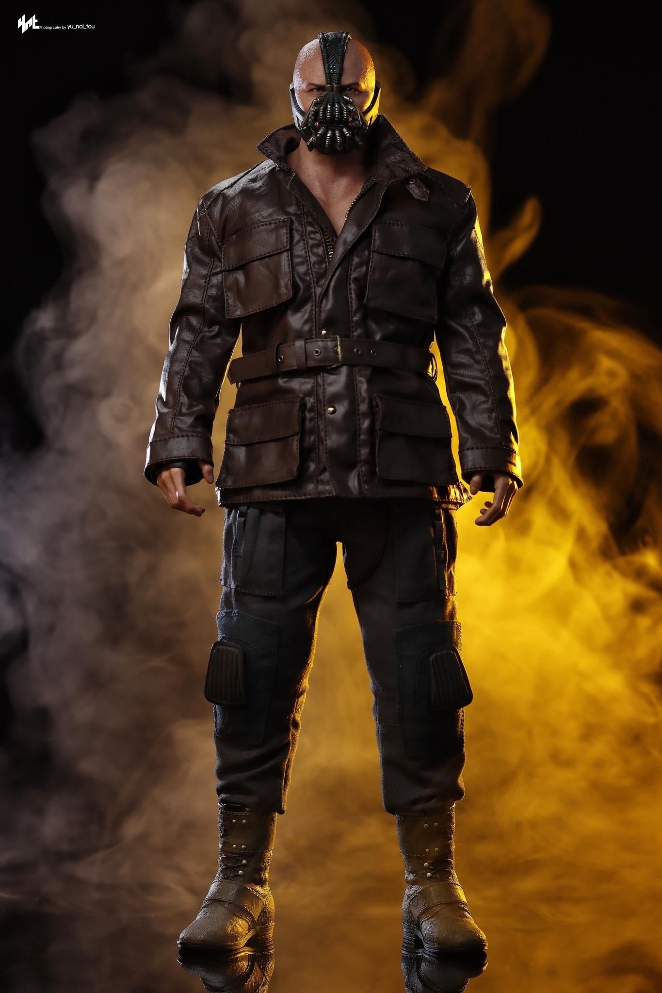 Hot Toys MMS689 The Dark Knight Trilogy - 1/6th scale Bane Collectible Figure