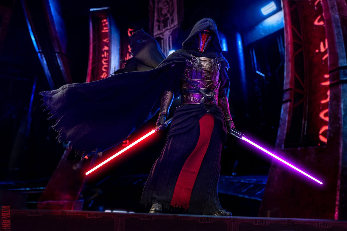 Hot Toys VGM62B Star Wars - 1/6th scale Darth Raven Collectible Figure (Special Edition)