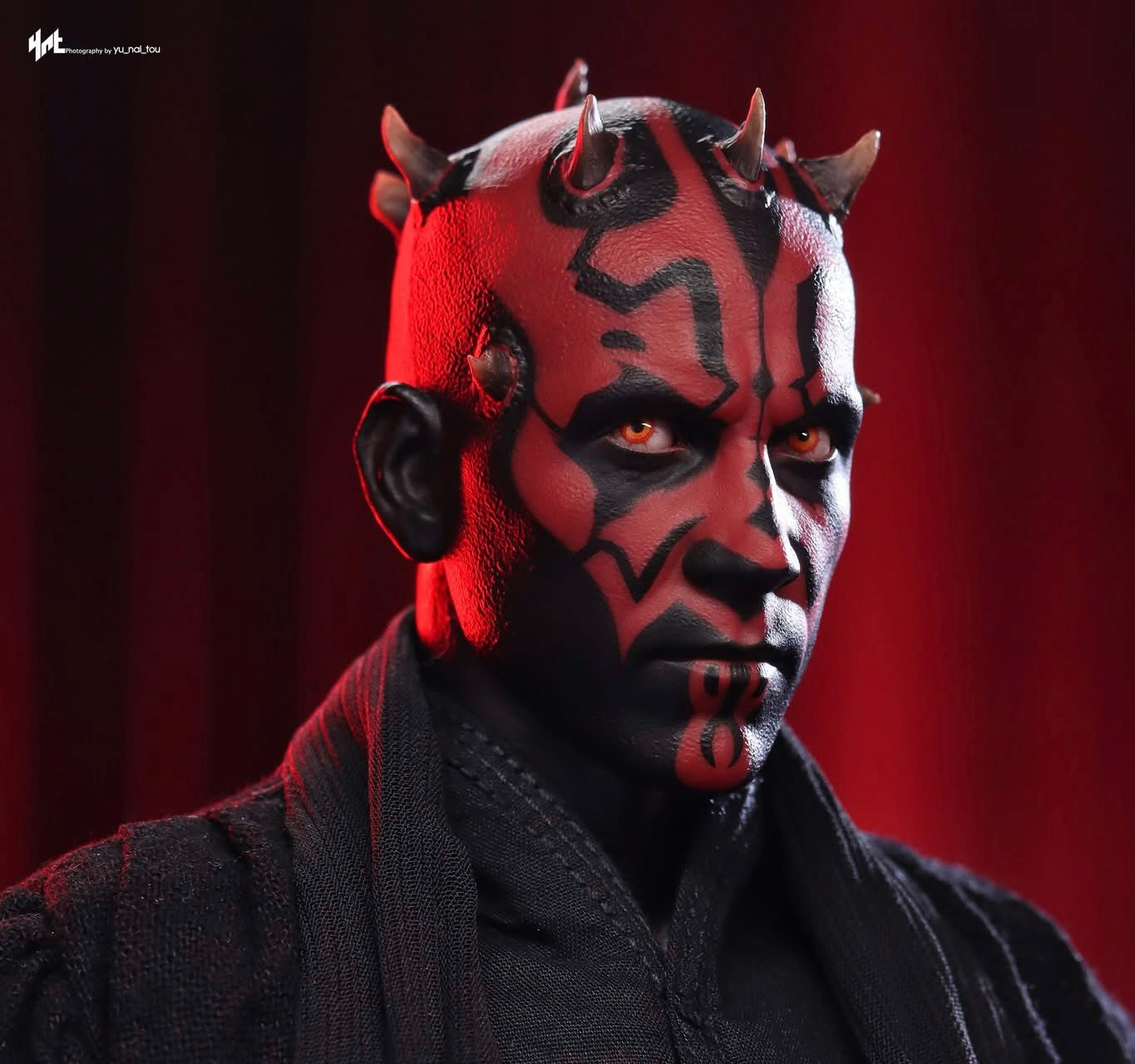 Hot Toys MMS748B Star Wars Episode I: The Phantom Menace - 1/6 scale Darth Maul Collectible Figure (Special Edition)