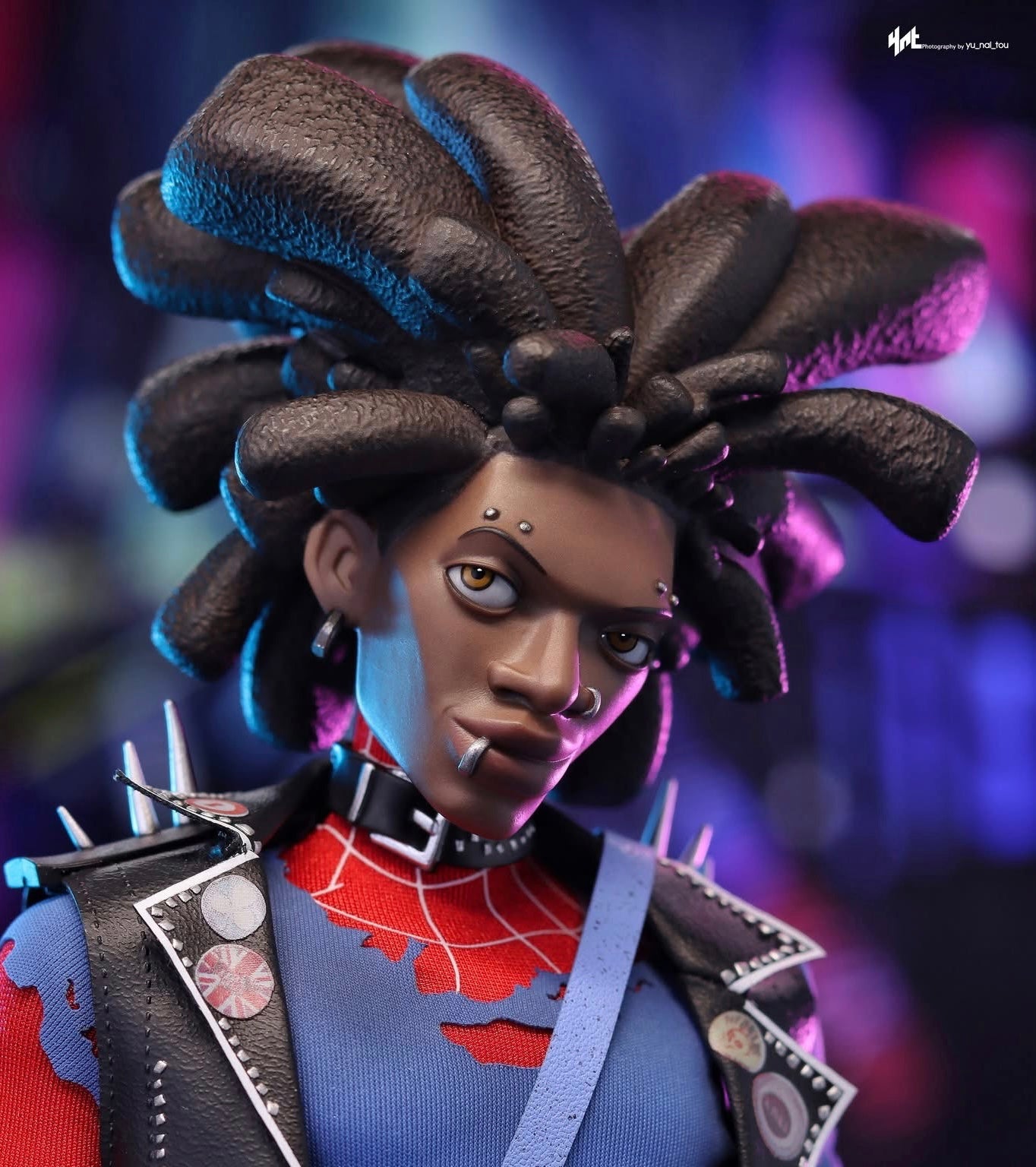 Hot Toys MMS726B Spider-Man: Across the Spider-Verse - 1/6th scale Spider Punk Collectible Figure (Special Edition)
