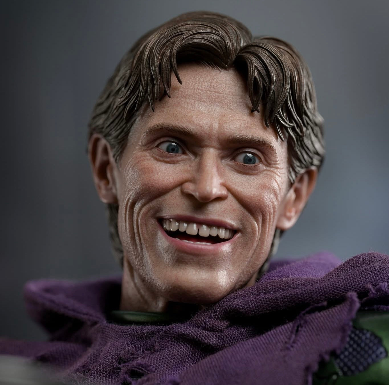 Hot Toys MMS674 Spider-Man: No Way Home - 1/6th scale Green Goblin (Upgraded Suit) Collectible Figure