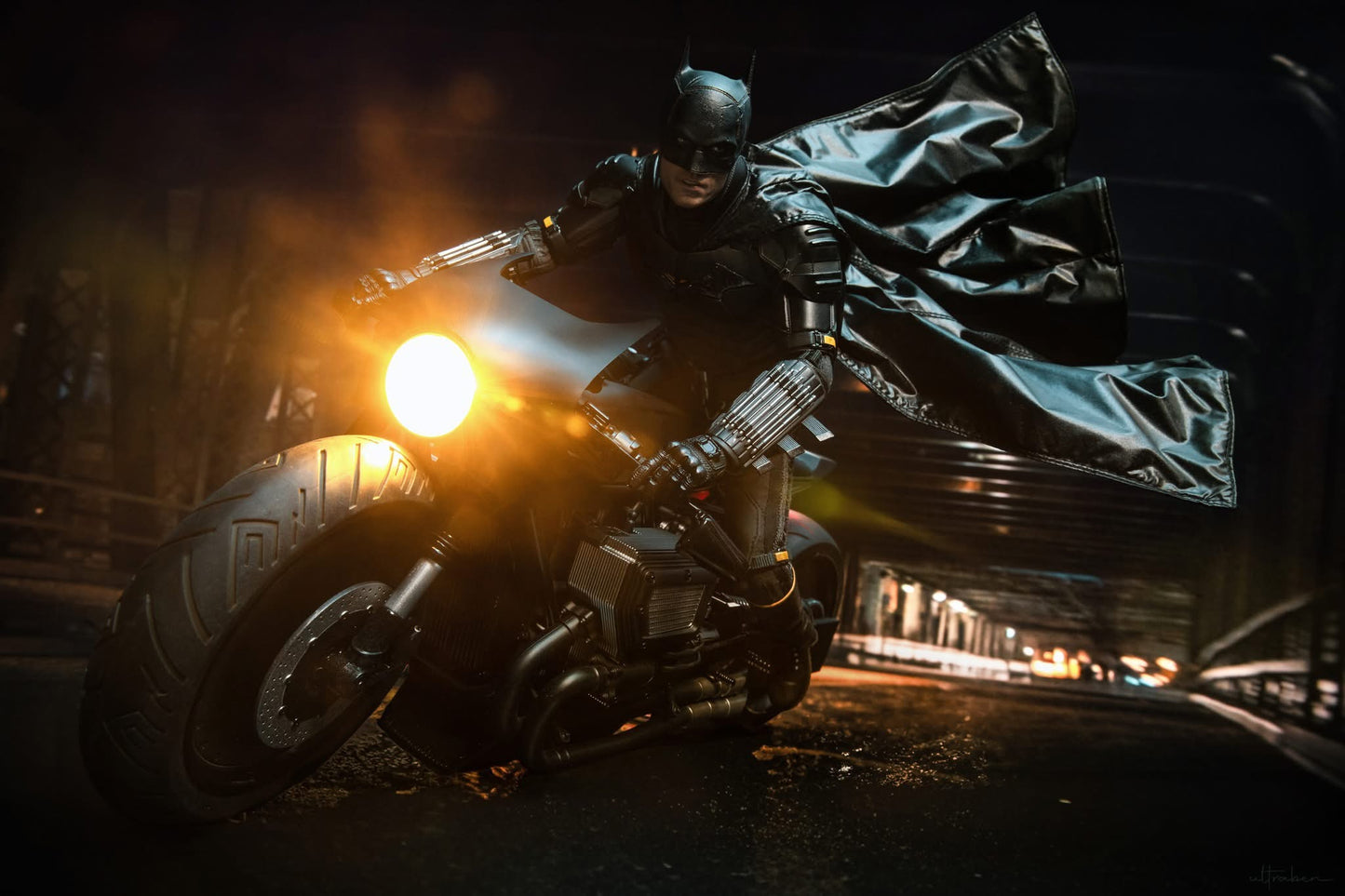 Hot Toys MMS638 The Batman - 1/6th scale Batman Collectible Figure