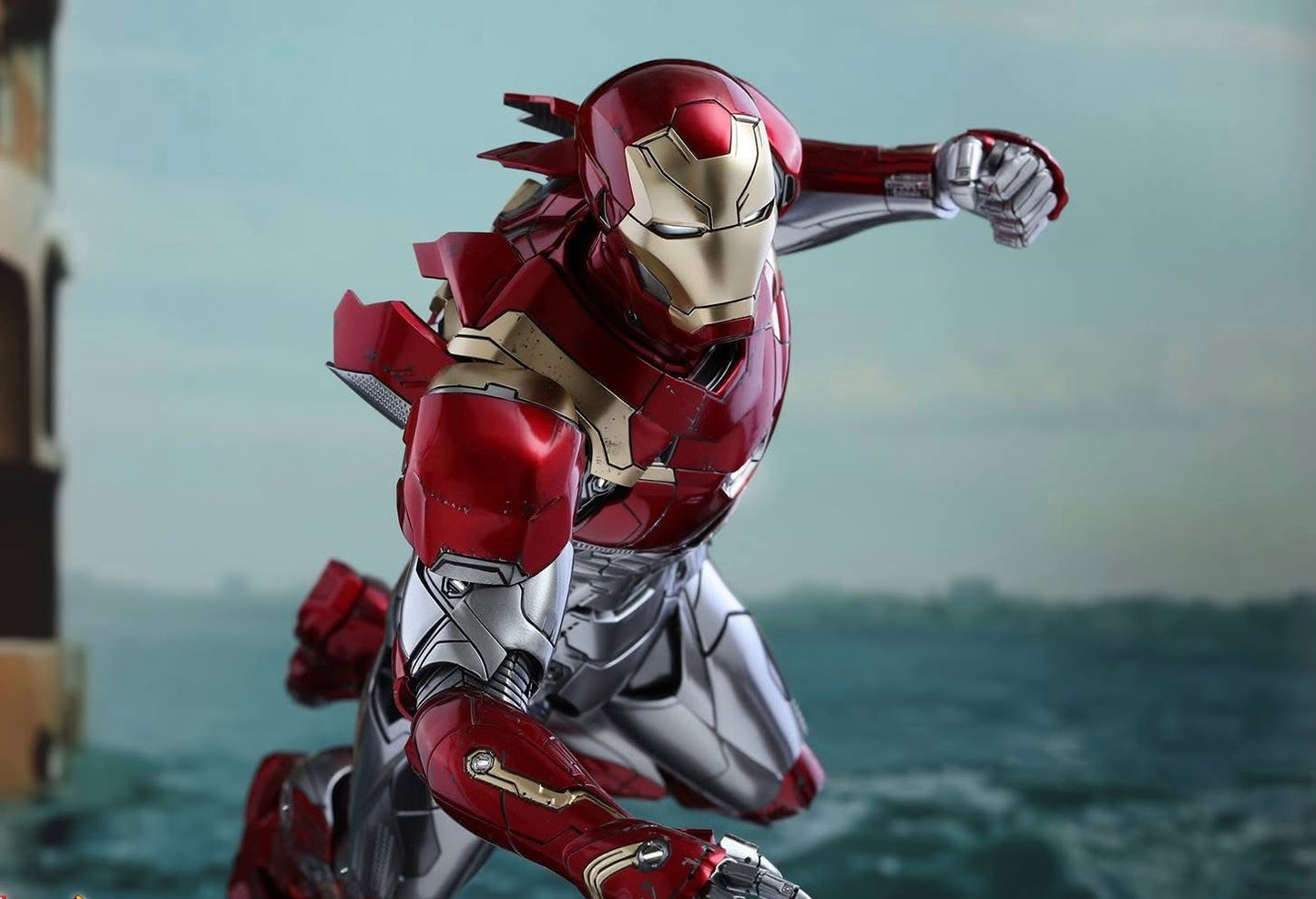 Hot Toys MMS427D19 Spider-Man: Homecoming - 1/6th scale Mark XLVII Collectible Figure