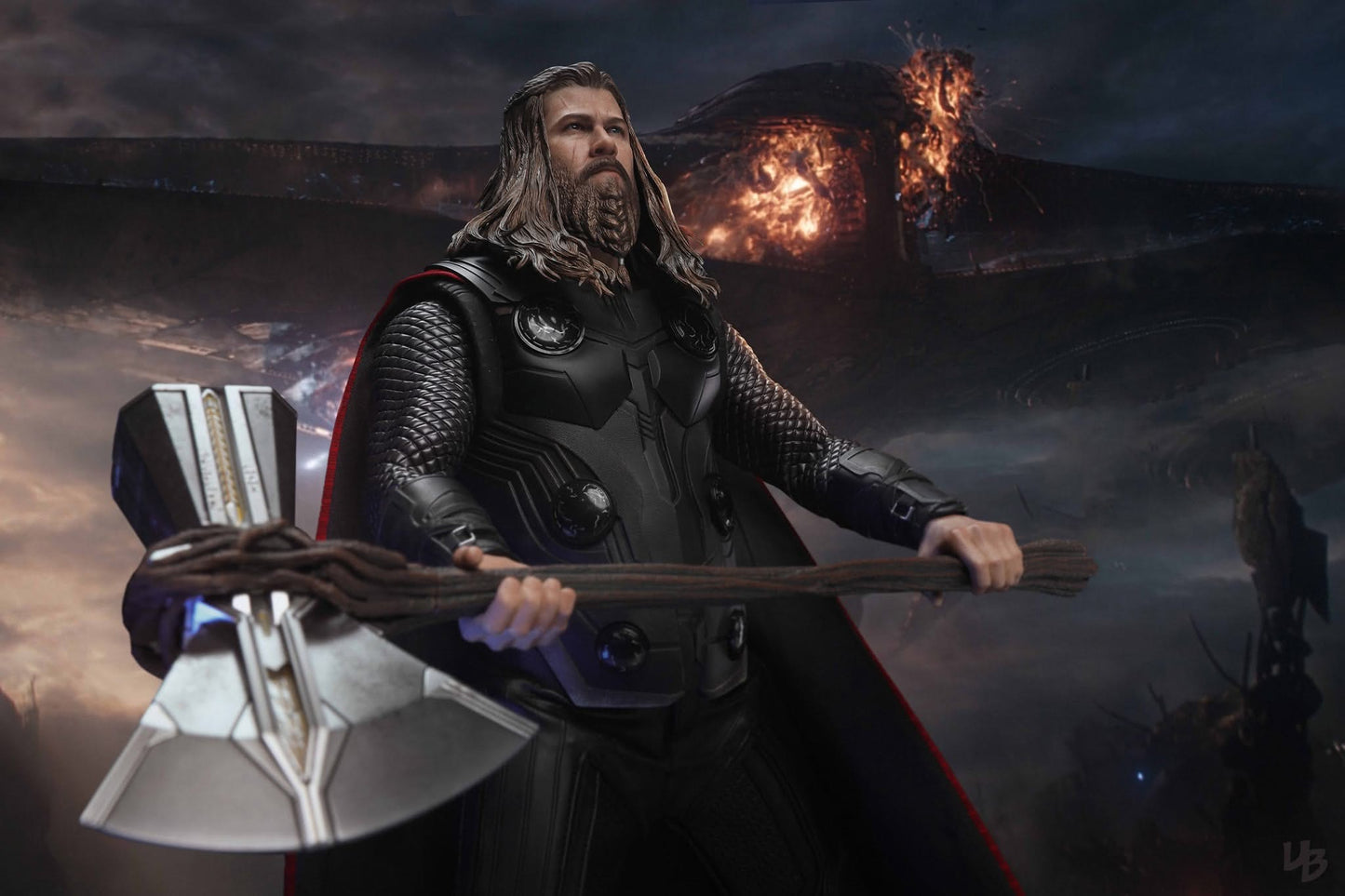 Hot Toys MMS557 Avengers: Endgame : 1/6th scale Thor Collectible Figure