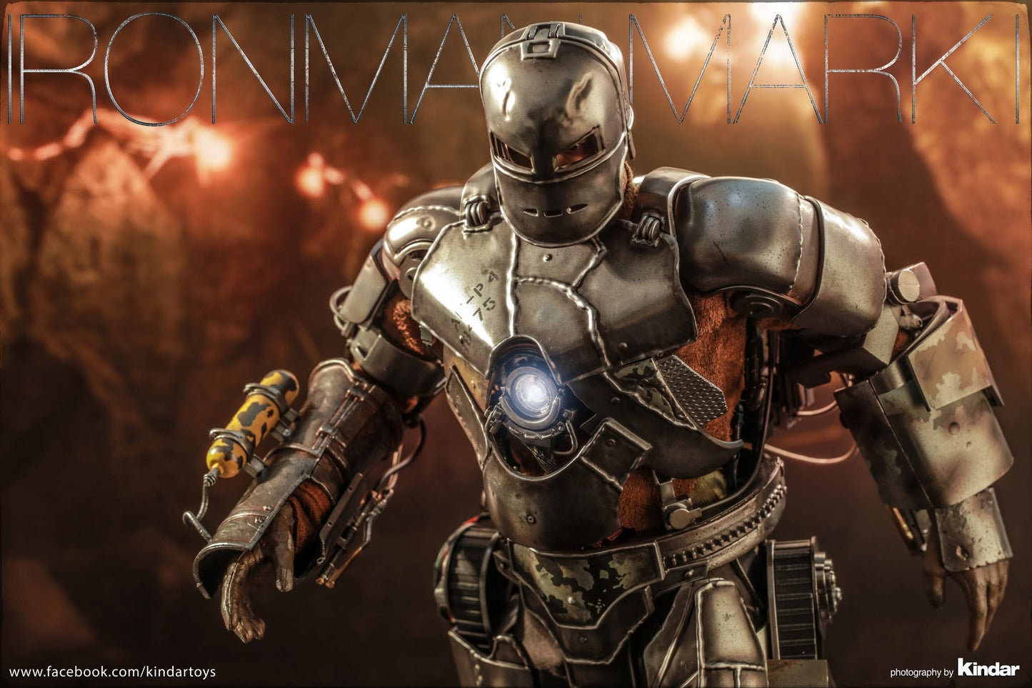 Hot Toys MMS605D40B Iron Man - 1/6th scale Iron Man Mark I Collectible Figure (Special Edition)