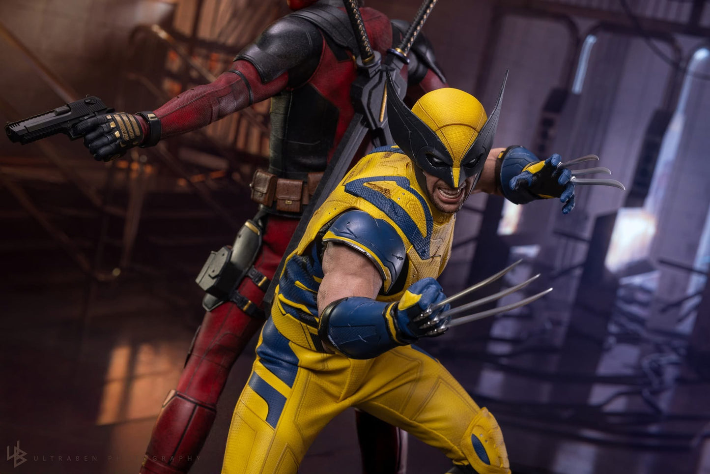 Hot Toys MMS754 Deadpool & Wolverine - 1/6th scale Wolverine Collectible Figure (Deluxe Version)