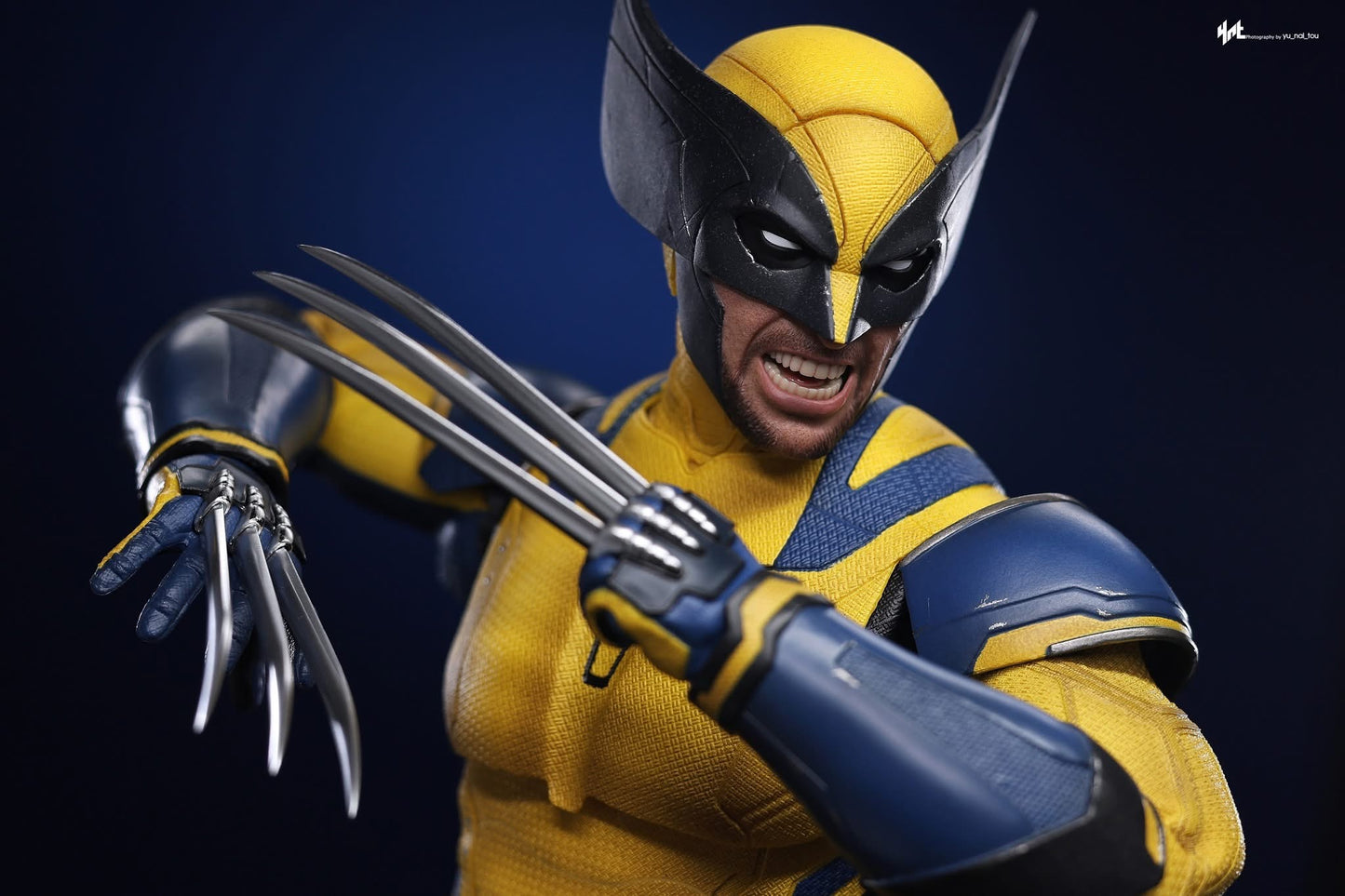 Hot Toys MMS753 Deadpool & Wolverine - 1/6th scale Wolverine Collectible Figure