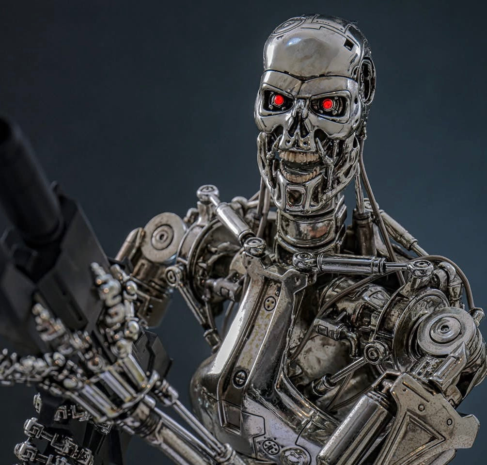 Pre-Order Hot Toys MMS840D77 Terminator 2: Judgment Day - 1/6th scale Endoskeleton (Battle Damaged Version) Collectible Figure