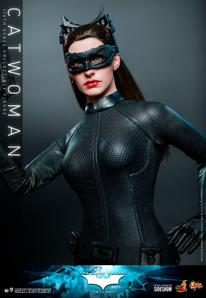 Hot Toys MMS627 The Dark Knight Trilogy - 1/6th scale Catwoman Collectible Figure