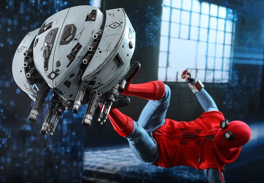 Hot Toys MMS552 Spider-Man: Far From Home 1/6th scale Spider-Man (Homemade Suit Version) Collectible Figure