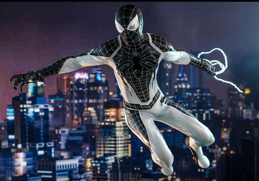 Hot Toys VGM36 Marvel's Spider-Man - 1/6th scale Spider-Man (Negative Suit) Collectible Figure (Exclusive)