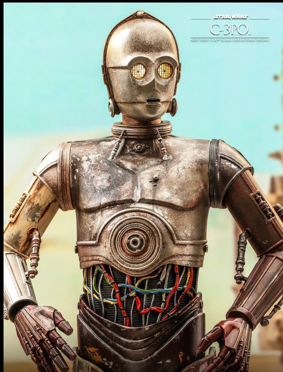 Hot Toys MMS650D46 Star Wars: Attack of the Clones - 1/6th scale C-3PO Collectible Figure