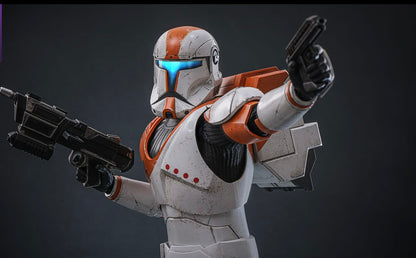 Hot Toys TMS151 Star Wars: The Clone Wars - 1/6th scale Clone Commando Boss Collectible Figure (Hot Toys Exclusive)