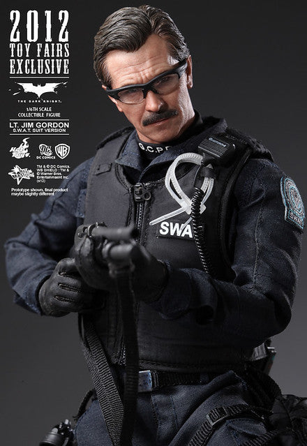 Hot Toys MMS182 The Dark Knight - 1/6th scale Lt. Jim Gordon S.W.A.T. Suit Version Collectible Figure
