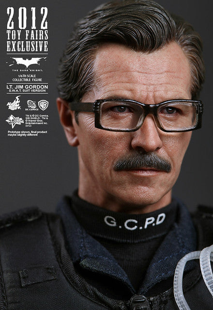 Hot Toys MMS182 The Dark Knight - 1/6th scale Lt. Jim Gordon S.W.A.T. Suit Version Collectible Figure