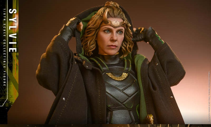 Hot Toys TMS062 Loki - 1/6th scale Sylvie Collectible Figure