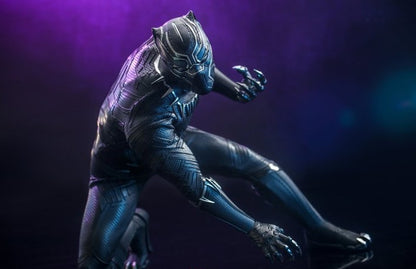 Hot Toys MMS671 Black Panther Legacy - 1/6th scale Black Panther (Original Suit) Collectible Figure