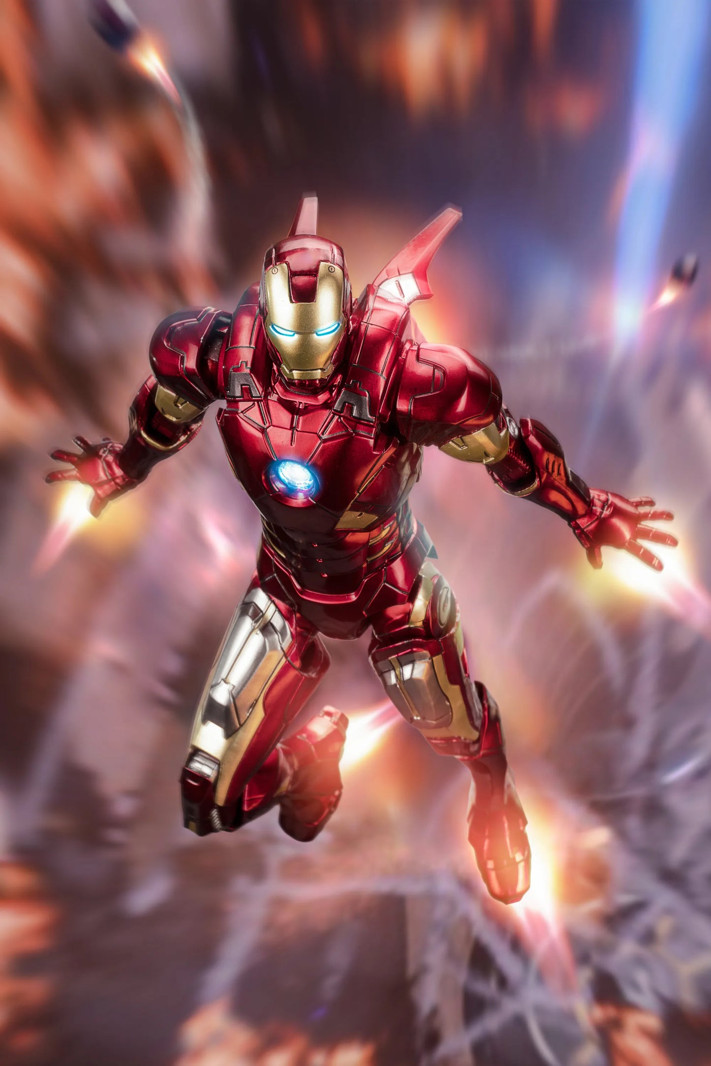 ZD Toys - Iron Man Mark VII 1:10 Scale Collectible Figure (No Light Up Function)