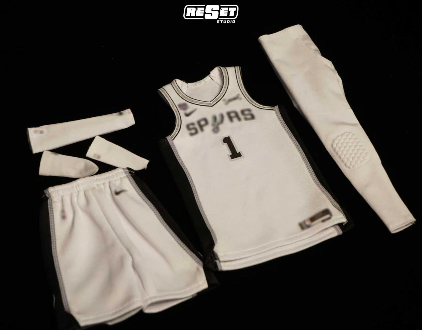 Pre-Order ResetStudio - Victor Wembanyama 1/6 Scale White Jersey (Limited Edition)