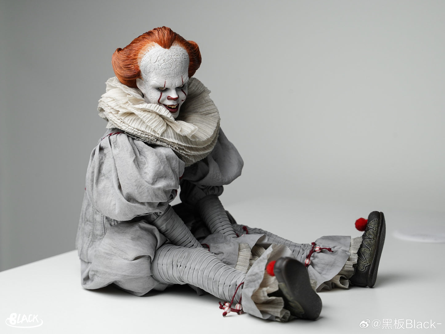 INART IT - Pennywise 1/6 Scale Collectibles Deluxe Edition