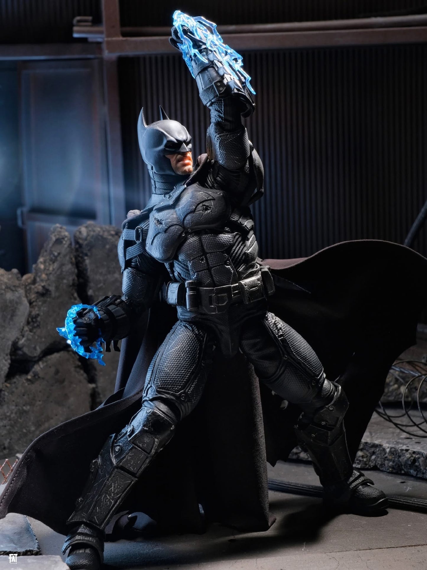 Pre-Order INART Batman: Arkham Origins - Batman (Battle Damaged Version) 1/12 scale Collectible Figure