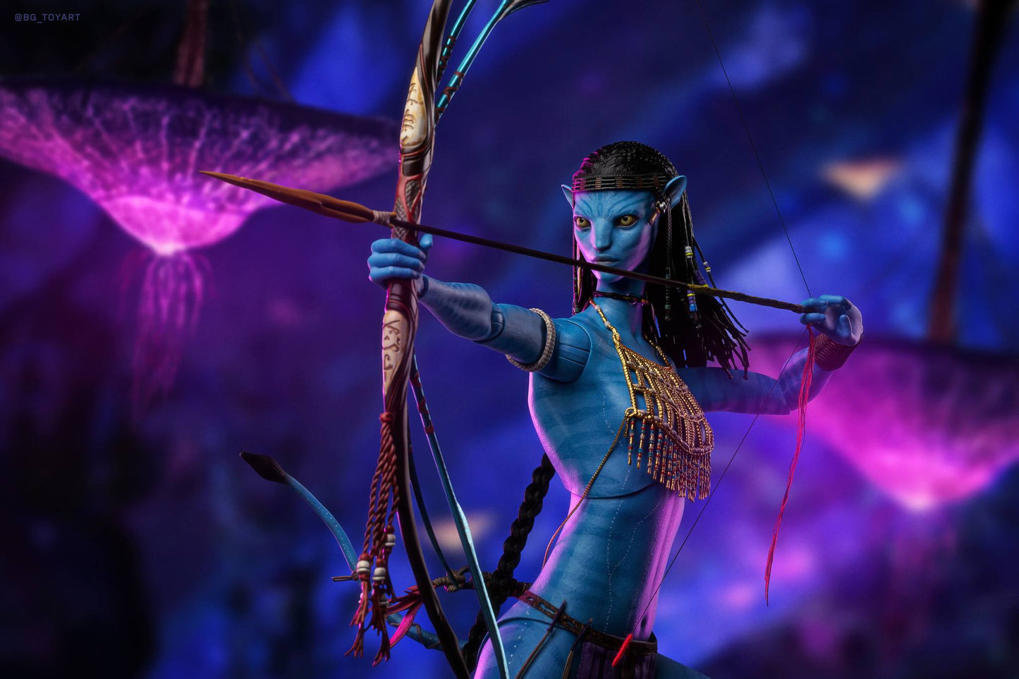 Hot Toys MMS686 Avatar: The Way of Water - 1/6th scale Neytiri Collectible Figure (Deluxe Version)
