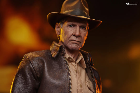 Hot Toys MMS716 Indiana Jones and the Dial of Destiny - 1/6th scale Indiana Jones Collectible Figure