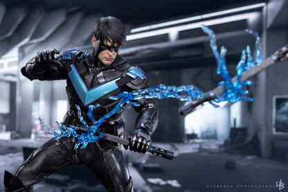 Hot Toys VGM78 Batman: Arkham Knight - 1/6th scale Nightwing Collectible Figure Exclusive
