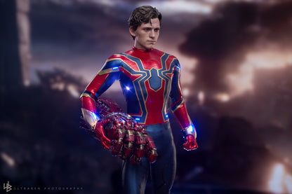 Hot Toys MMS761 Avengers: Endgame - 1/6th scale Iron Spider Collectible Figure