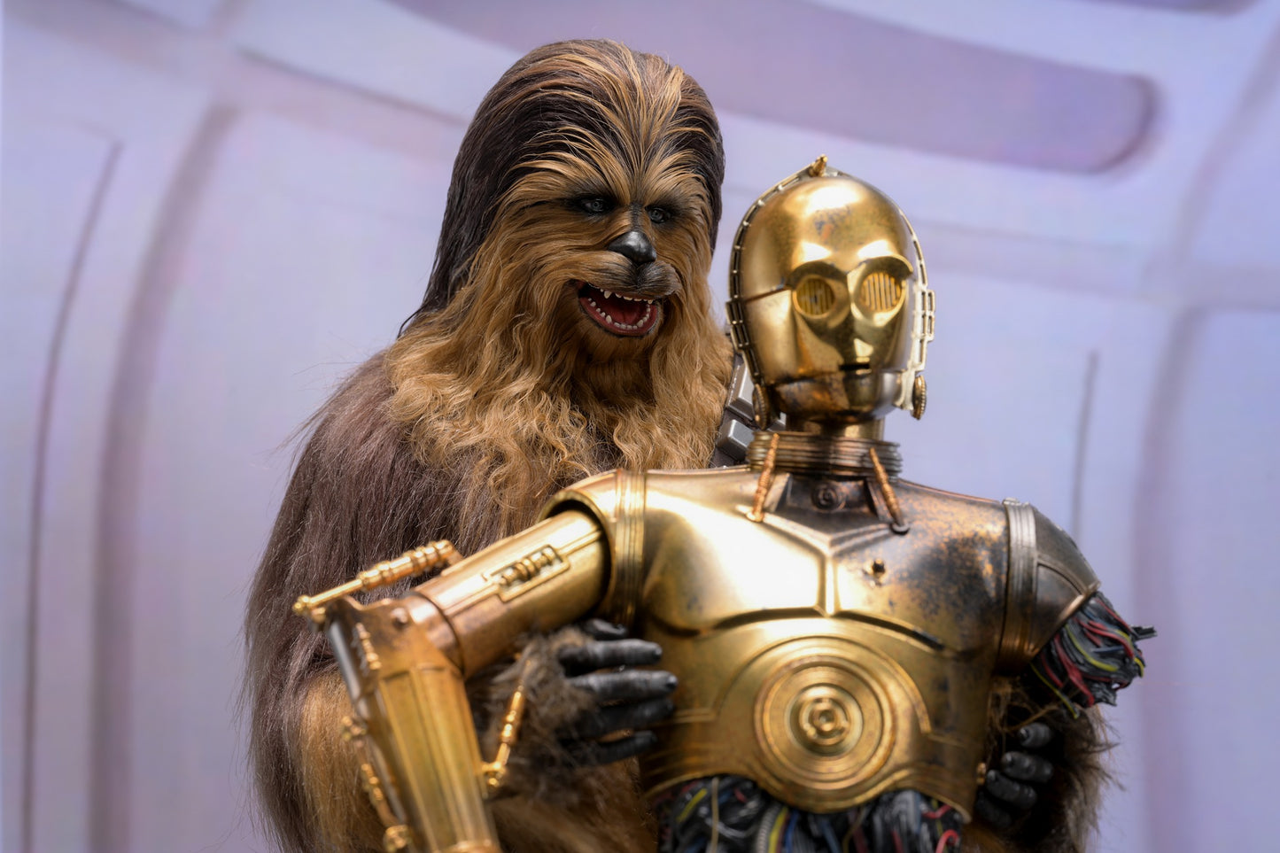 Hot Toys MMS766 Star Wars: Episode V The Empire Strikes Back - 1/6th scale Chewbacca with Disassembled C-3PO Collectible Figure
