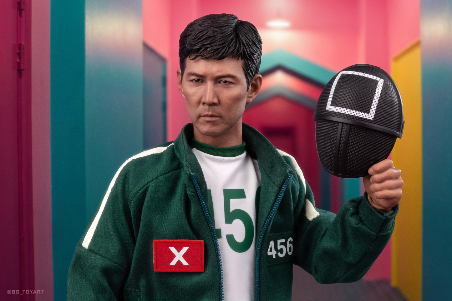 Hot Toys TMS153 - Squid Game 2 - 1/6th scale Seong Gi-hun Collectible Figure
