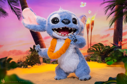 Hot Toys MMS815 Lilo & Stitch - Stitch Collectible Figure