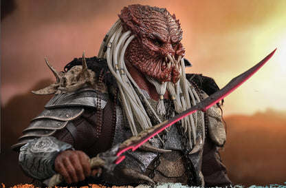 Pre-Order Hot Toys MMS863 Predator: Badlands - 1/6th scale Father Predator Collectible Figure