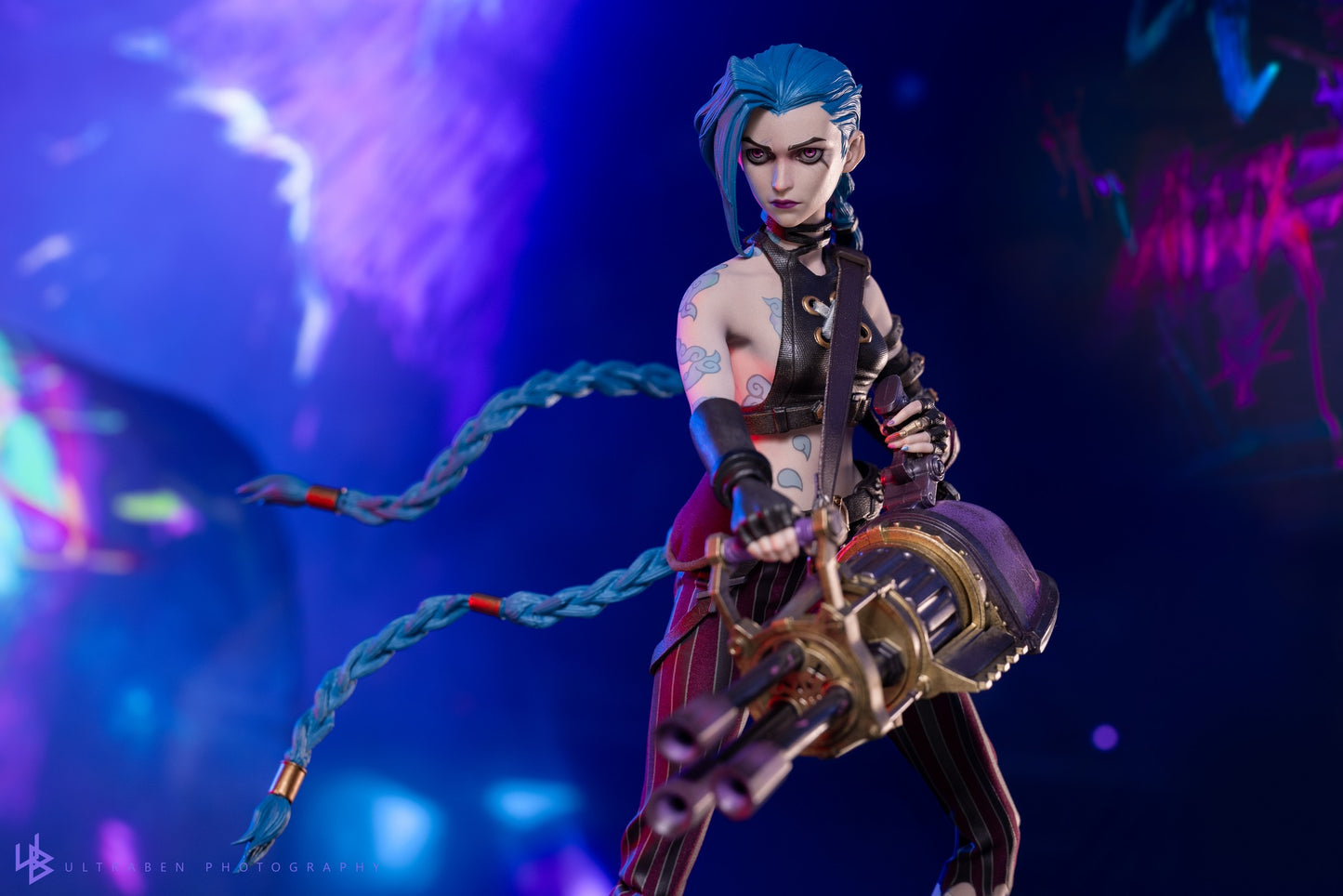 Hot Toys TMS137 Arcane - 1/6th scale Jinx Collectible Figure