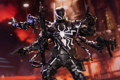 Hot Toys CMS025 Marvel Comics - 1/6th scale Agent Venom Collectible Figure