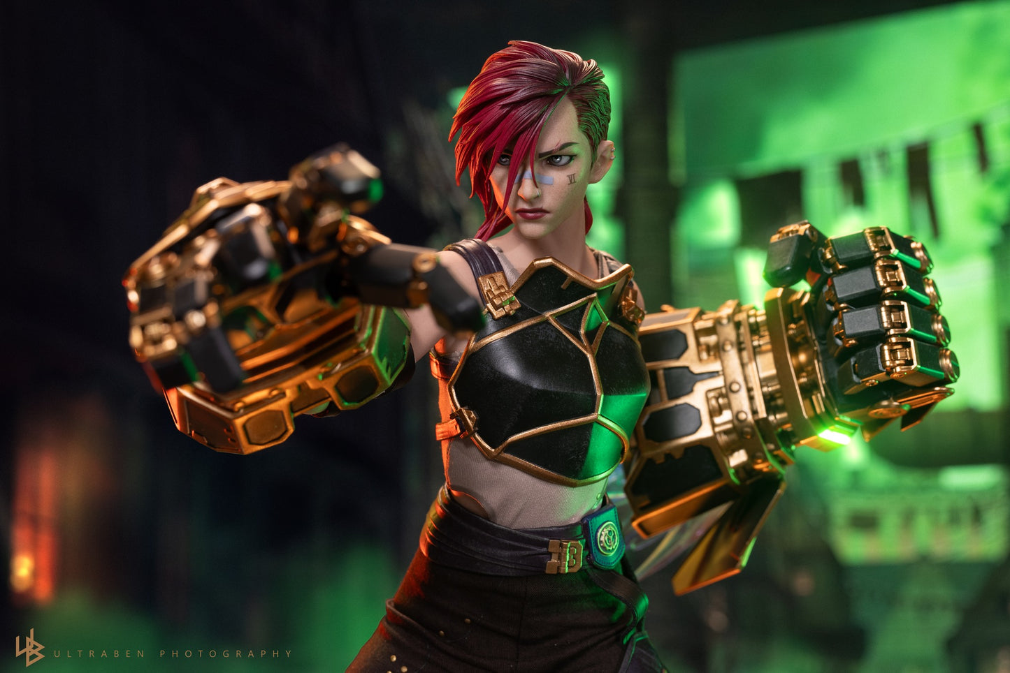 Hot Toys TMS138 Arcane - 1/6th scale Vi Collectible Figure
