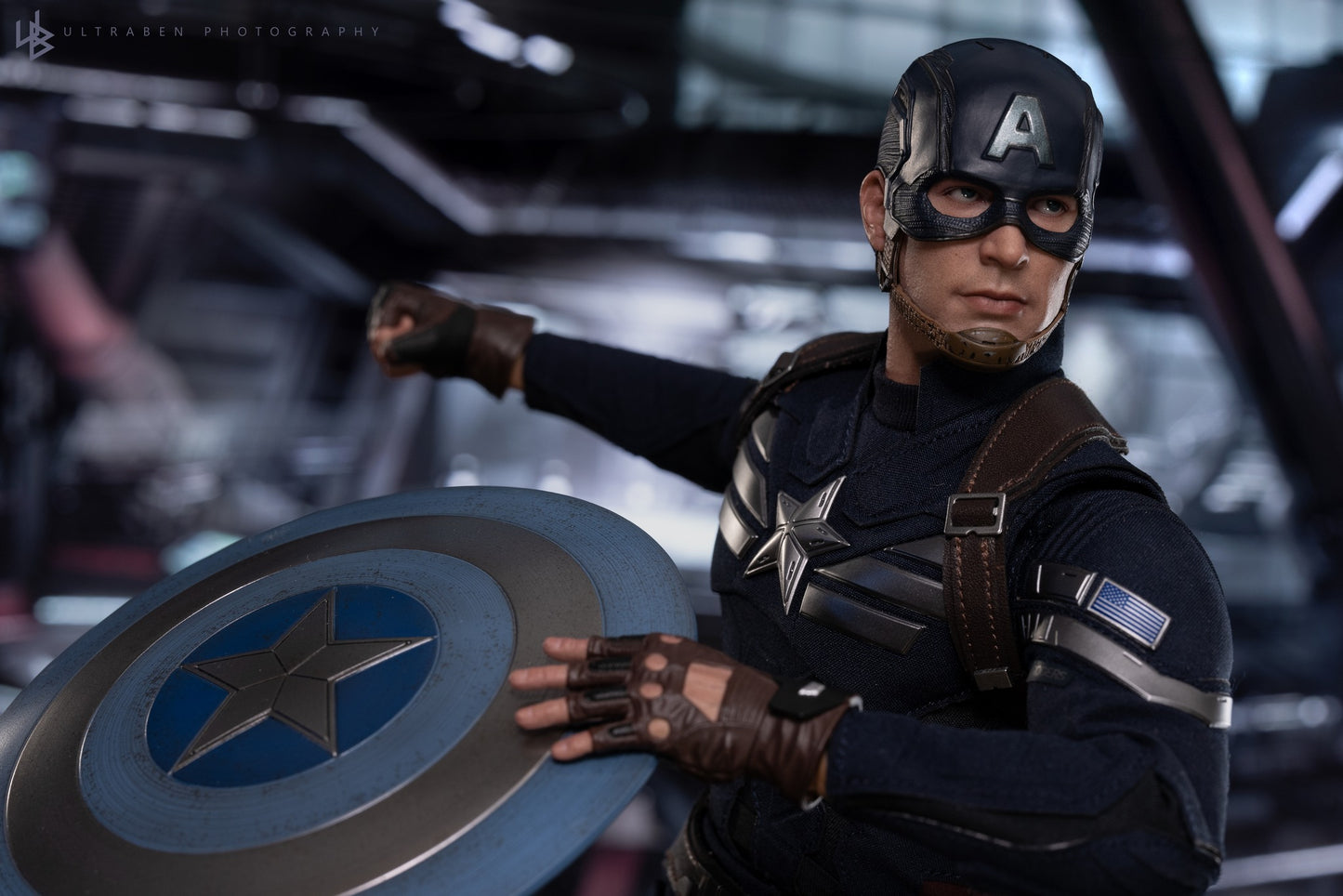 Hot Toys MMS783 Captain America: The Winter Soldier - 1/6th scale Captain America (Stealth S.T.R.I.K.E. Suit) 2.0 Collectible Figure