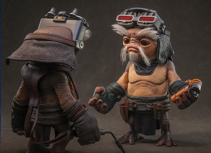 Hot Toys LMS017 Star Wars: The Mandalorian & Grogu - Anzellan Droidsmith Life-Size Collectible Figure