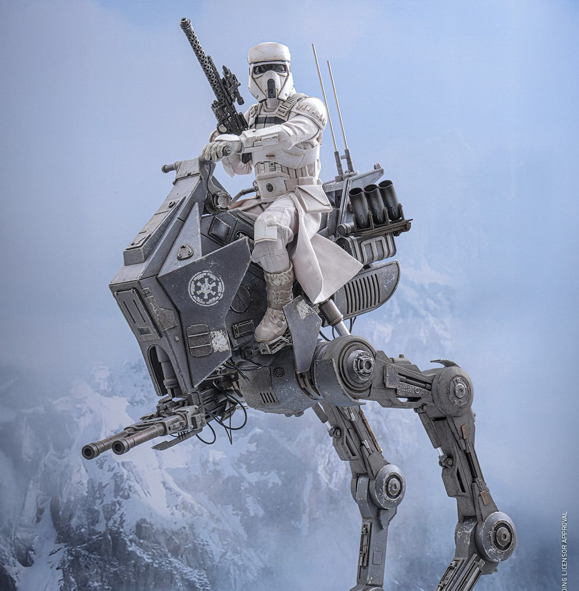 Pre-Order Hot Toys Star Wars: The Mandalorian & Grogu - 1/6th scale Imperial Remnant AT-RT Driver and AT-RT Collectible Set