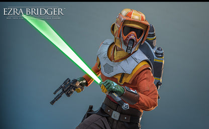 Pre-Order Hot Toys TMS172 Star Wars: Rebels - 1/6th scale Ezra Bridger Collectible Figure