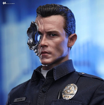 Hot Toys MMS774 Terminator 2: Judgment Day - 1/6th scale T-1000 (2.0) Collectible Figure