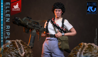 Pre-Order Hot Toys MMS896AE Aliens - 1/6th scale Ellen Ripley Collectible Figure (Artisan Edition Deluxe Version) [Hot Toys Exclusive]