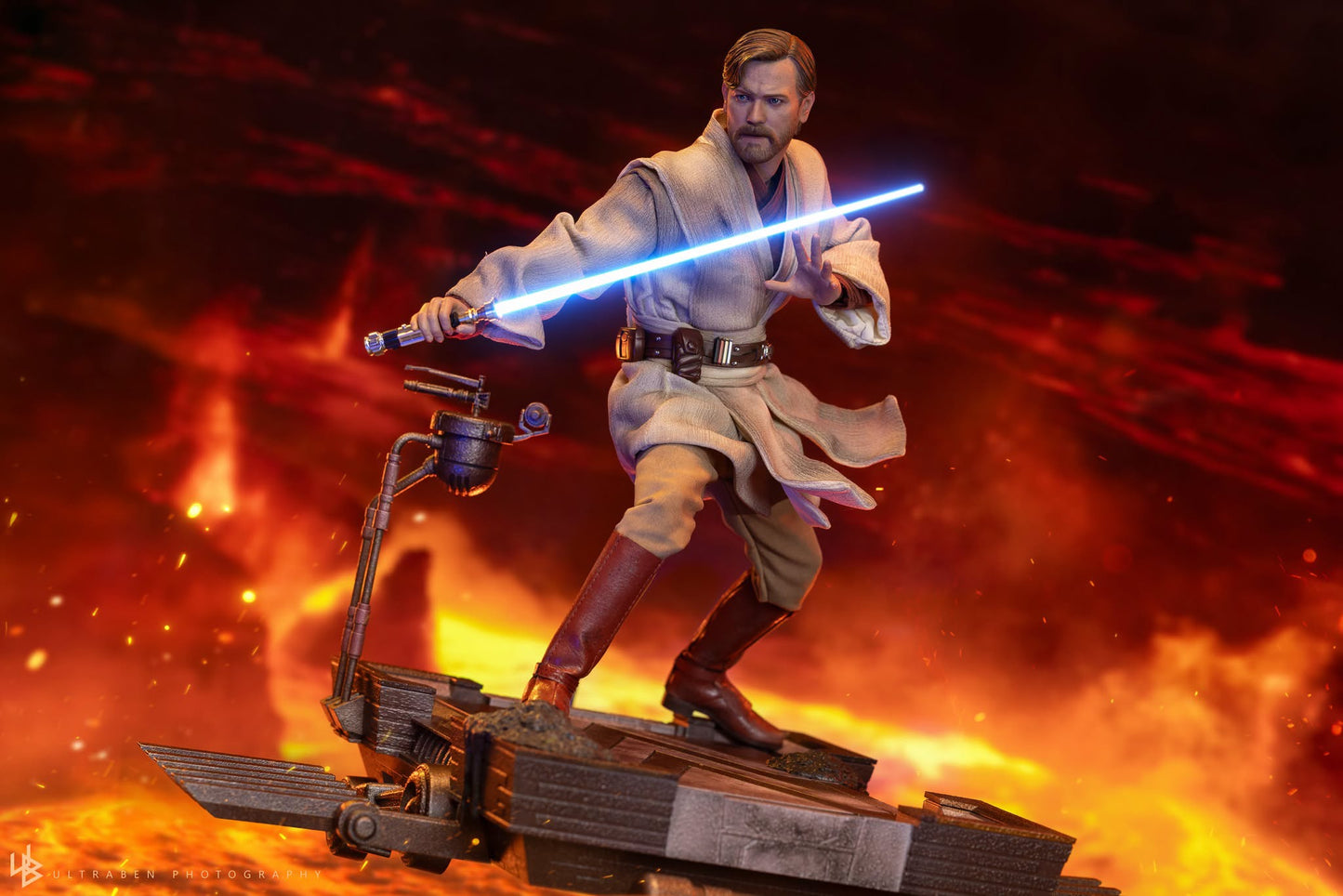Hot Toys MMS843 - Star Wars: Revenge of the Sith - 1/6th scale Obi-Wan Kenobi (Mustafar) Collectible Figure