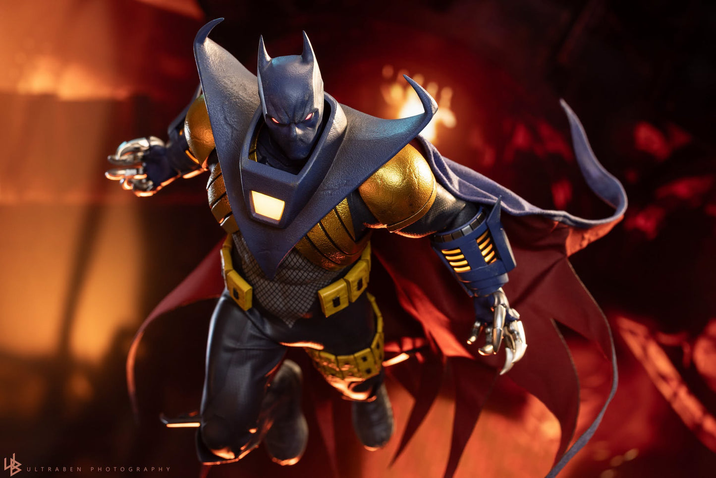 Hot Toys VGM74 Batman: Arkham Origins - 1/6th scale Knightfall Batman Collectible Figure