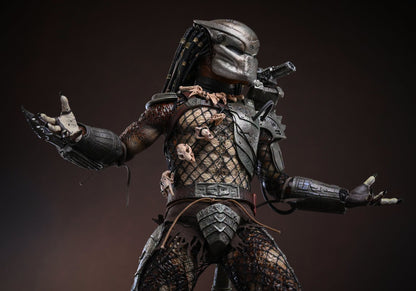 Hot Toys MMS816 Predator - 1/6th scale Predator (2.0) Collectible Figure