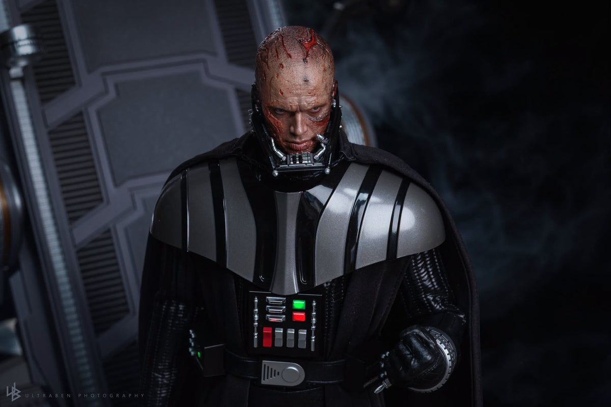 Hot Toys MMS810B Star Wars: Revenge of the Sith - 1/6th scale Darth Vader Collectible Figure (Special Edition)
