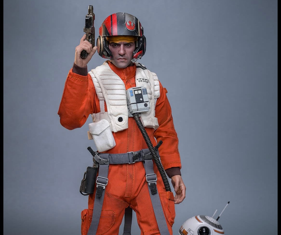 Pre-Order Hot Toys MMS806 Star Wars: The Force Awakens - 1/6th scale Poe Dameron Collectible Figure